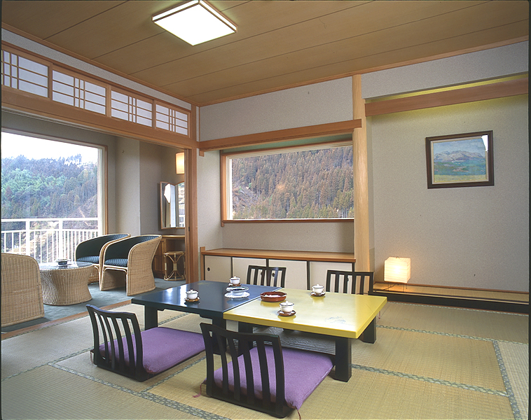 大分県　ホテル予約・旅館予約｜夢の国・星の国　みるき〜すぱ　サンビレッヂ｜イメージ