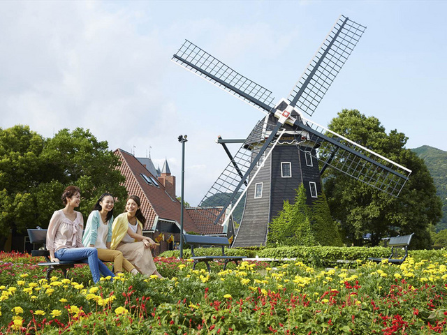 ハウステンボス ホテルヨーロッパ ホテルヨーロッパ シンプルステイ素泊まりプラン ハウステンボス入場料別 阪急交通社